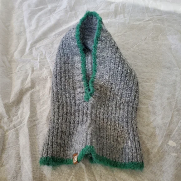 Hat - Picture 4 of 6